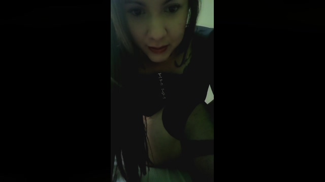Kat_White3  31-03-2022